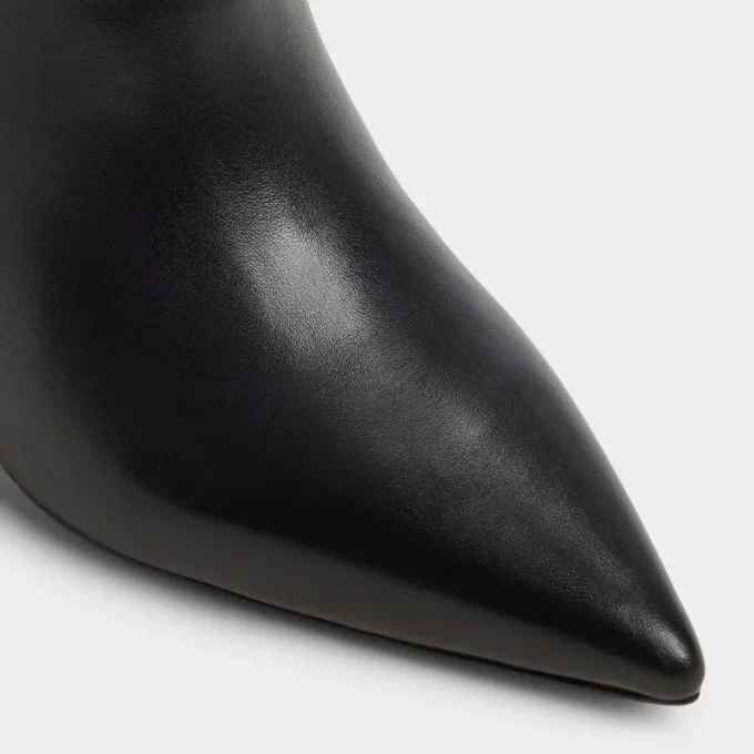 Bota hasta la rodilla Saphiria, tacón de aguja