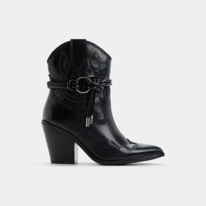 Bota western Nuwestern Bota western Nuwestern