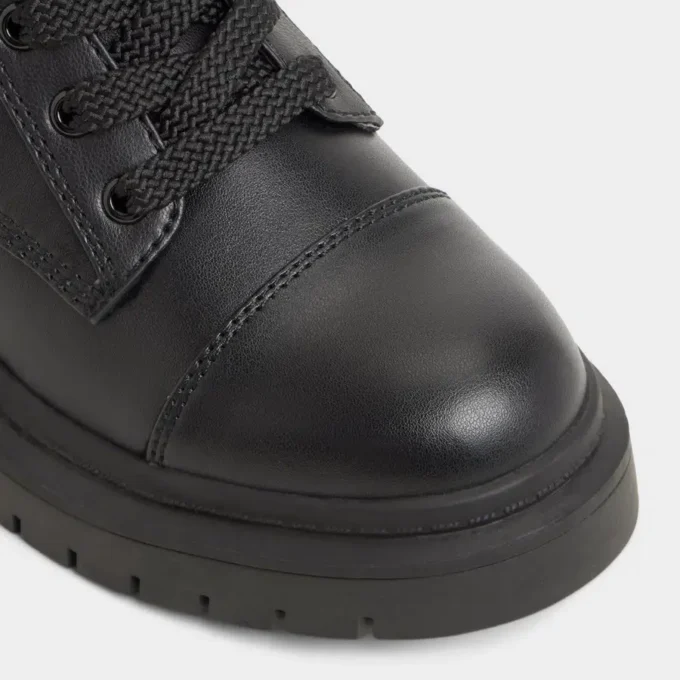 Botines Goer Combat, suela con tacos Botines Goer Combat, suela con tacos