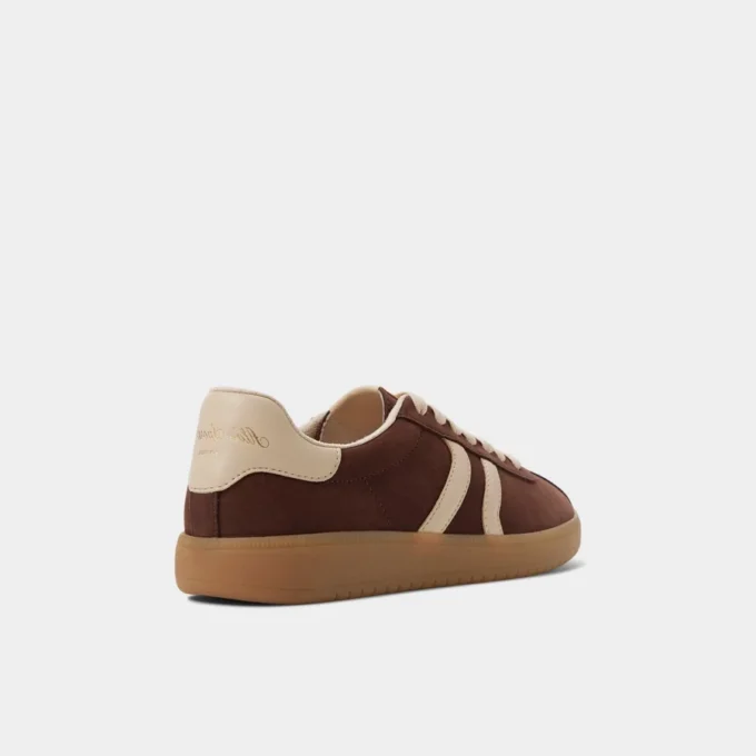 Chicsneaker Zapatilla baja, suela de copa Chicsneaker Zapatilla baja, suela de copa