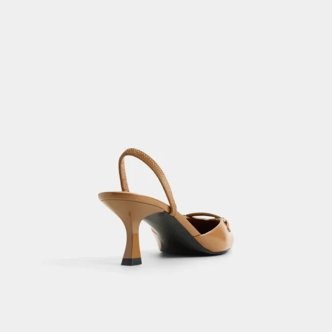 Nailah: sandalia con talón bajo, talón bajo