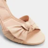 Sandalias de tacón grueso con tiras Angelknot