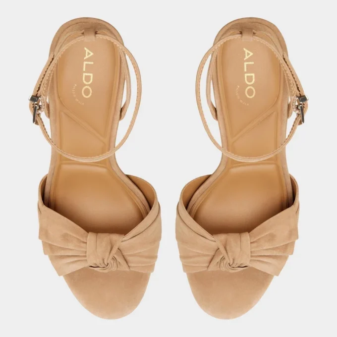 Sandalias de tacón grueso con tiras Angelknot