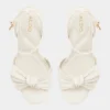 Sandalias de tacón grueso con tiras Angelknot